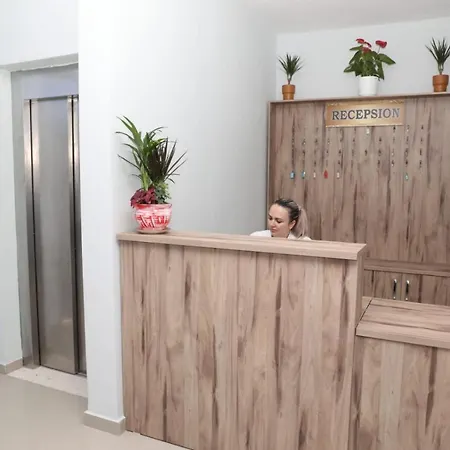 Hotel Ryan's Shengjin